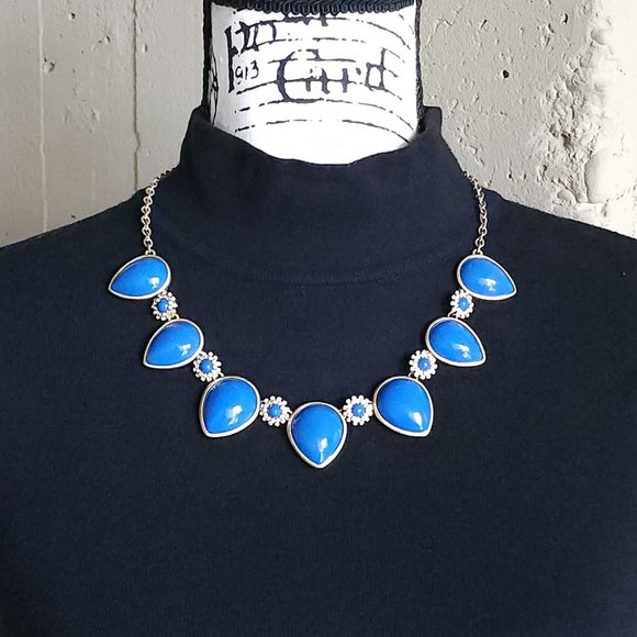 🔻Price Drop!🔻J. Crew Blue & Gold Statement Necklace - Picture 1 of 3